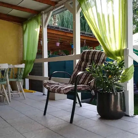 - Balaton 26709 Semesterbostad